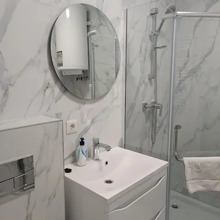 Domovik на двох, в центрі міста