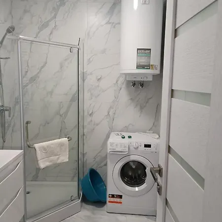 아파트 Domovik на двох, в центрі міста 무카체베